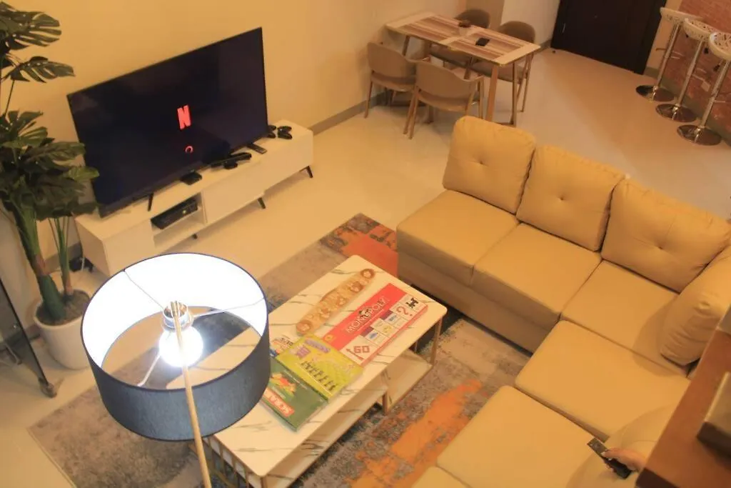 A2J Luxury 3Br Suite Near Uptown Mall Bgc Taguig Manila 0*,