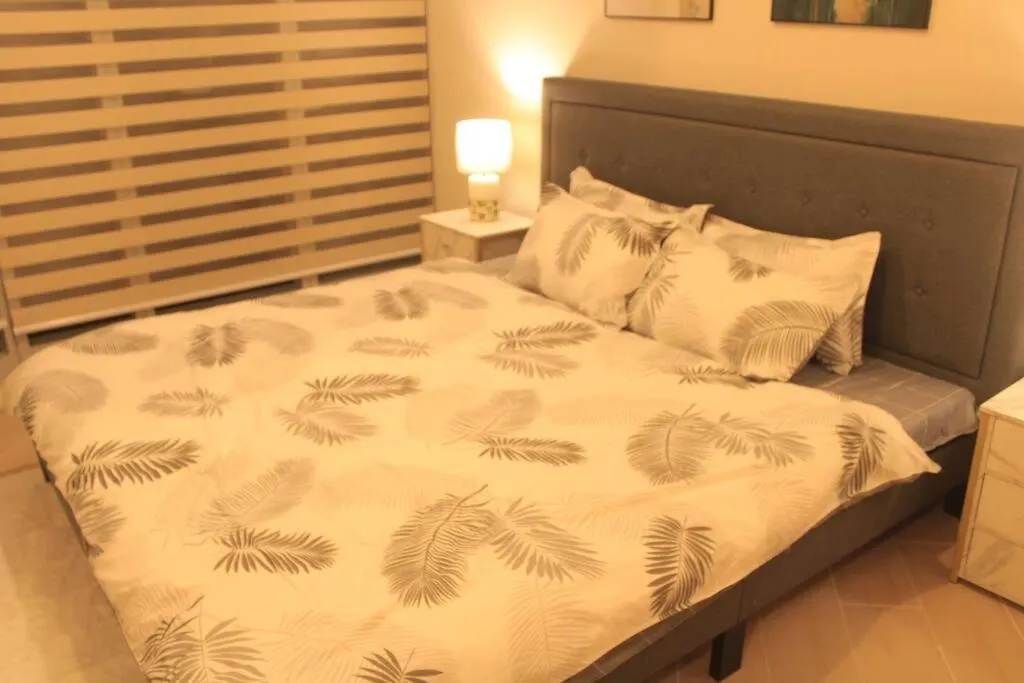 A2J Luxury 3Br Suite Near Uptown Mall Bgc Taguig Manila 0*,  Philippines
