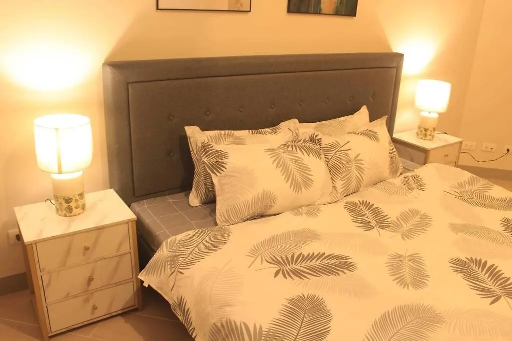 Apartment A2J Luxury 3Br Suite Near Uptown Mall Bgc Taguig Manila Philippines