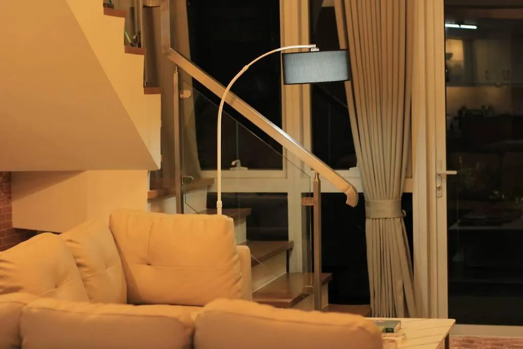 Apartment A2J Luxury 3Br Suite Near Uptown Mall Bgc Taguig Manila